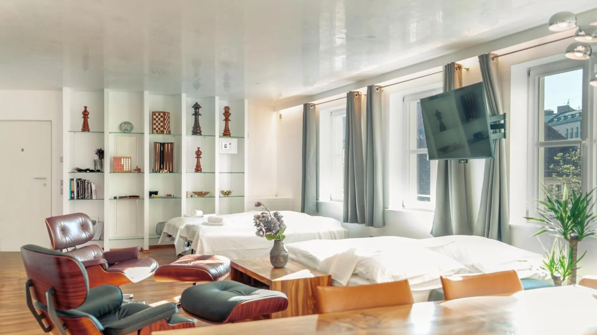 Munich Most Central Holiday Apartment 90M2 - 969 Sq Ft Of Luxury 0*,  ألمانيا